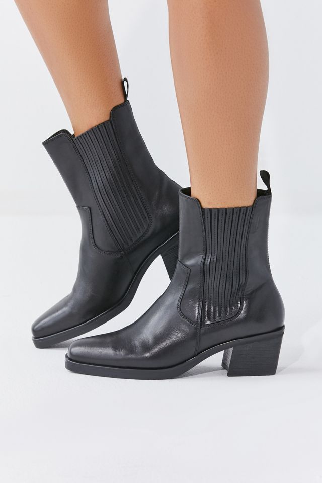 weekend lade som om centeret Vagabond Shoemakers Simone Cowboy Boot | Urban Outfitters