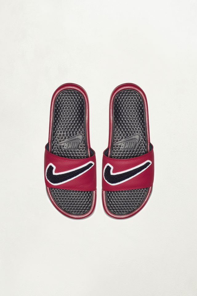 nike benassi jdi chenille slide