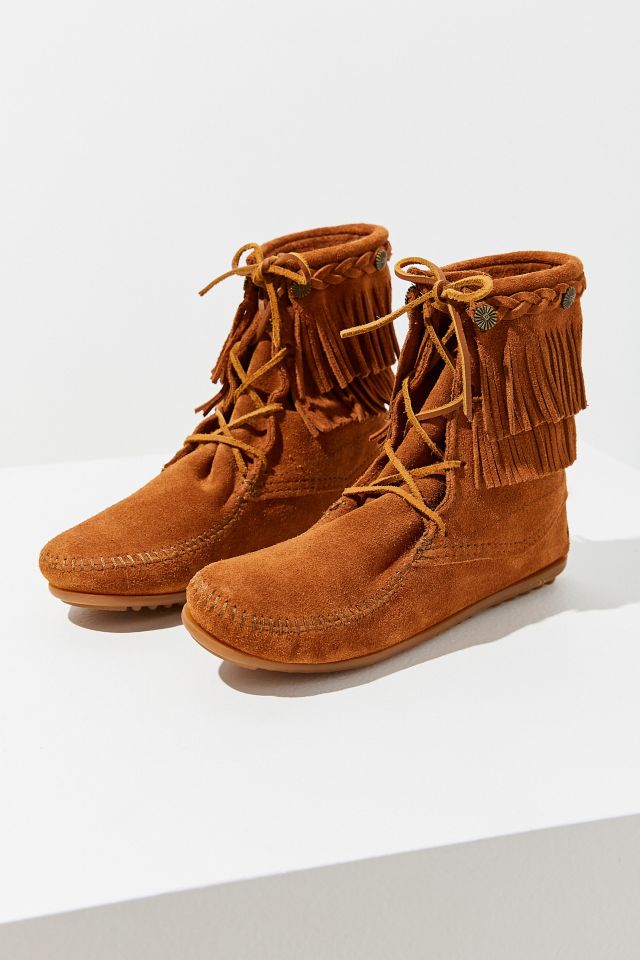 Minnetonka double fringe tramper on sale boot