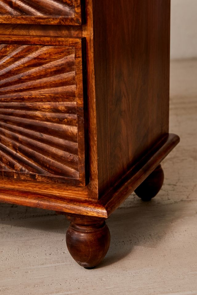 Sunburst 4-Drawer Dresser #5