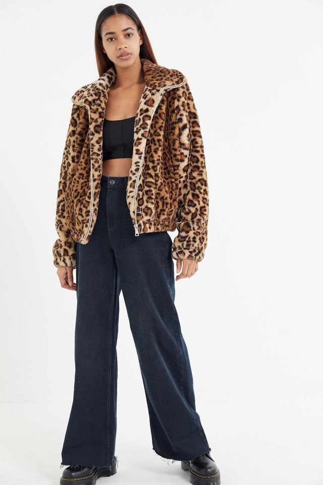 Urban outfitters 2025 leopard jacket