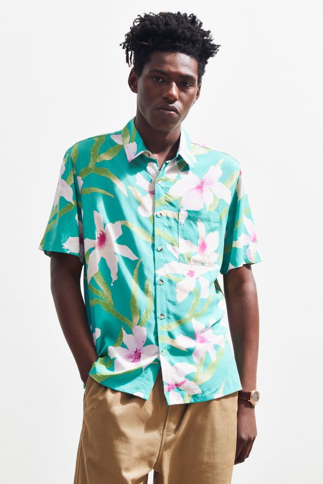 UO Floral Hawaiian Short Sleeve Button-Down Shirt #1