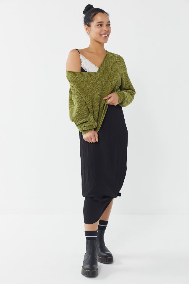 UO Cozy Chenille V-Neck Sweater #1