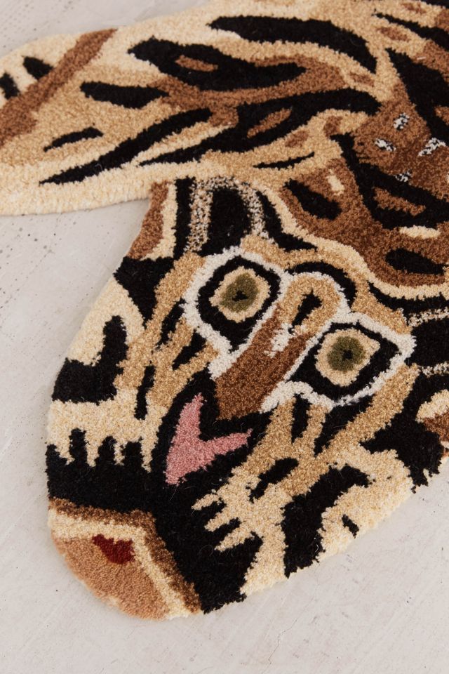 Tufted Tiger-Shaped Rug #2