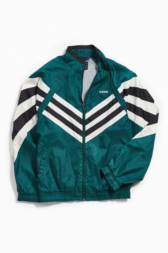entrenador ajustar Burro Vintage adidas Green + White Windbreaker Jacket | Urban Outfitters
