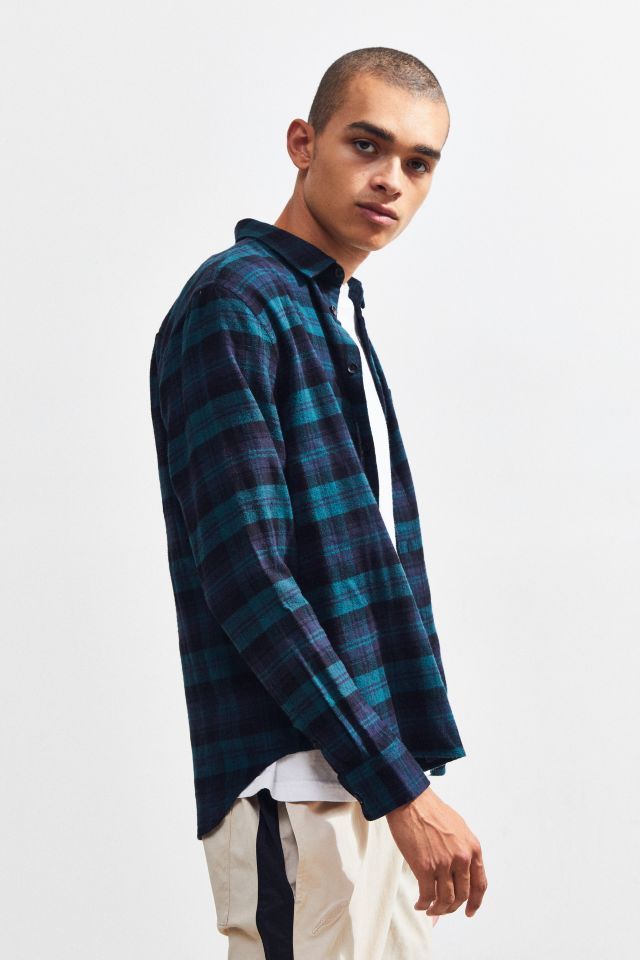 UO Plaid Flannel Button-Down Shirt  #2