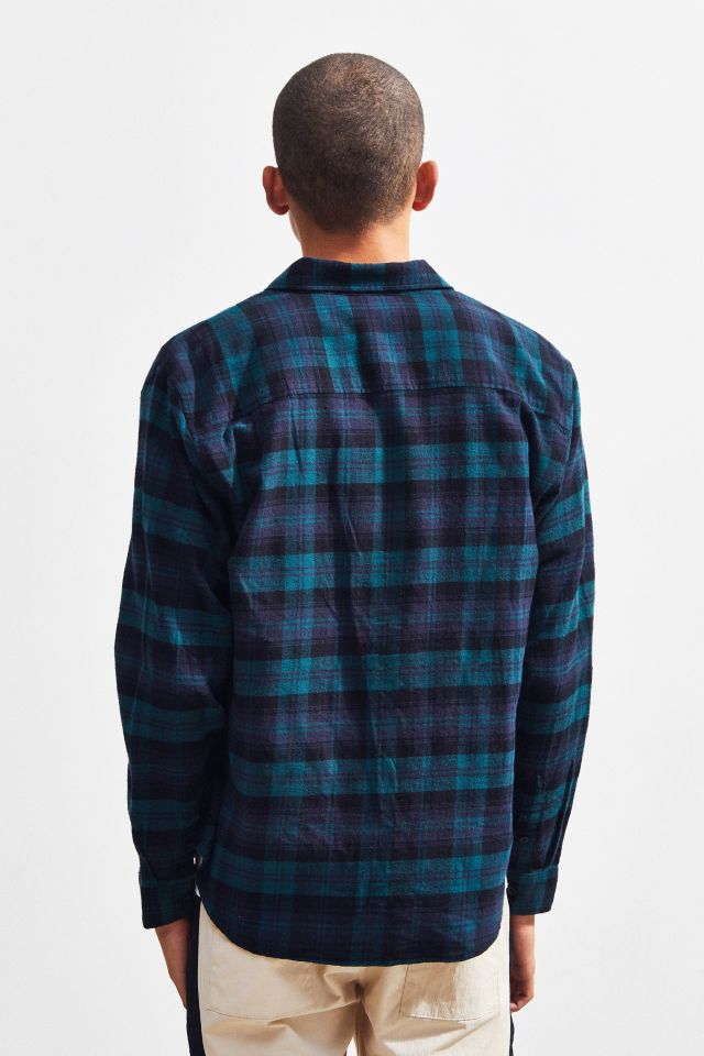 UO Plaid Flannel Button-Down Shirt  #3