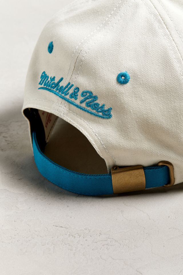 Mitchell & Ness Charlotte Hornets Two-Tone Baseball Hat #4