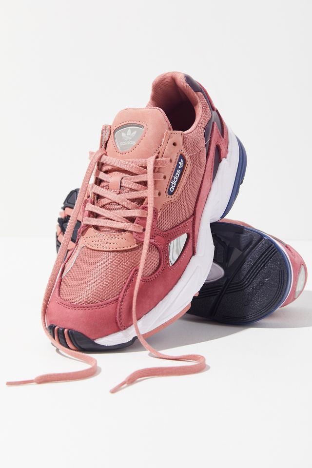 Urban outfitters discount adidas falcon