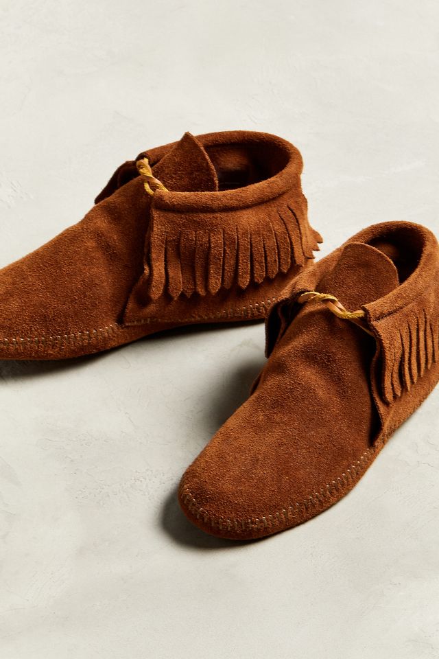 minnetonka boots fringe