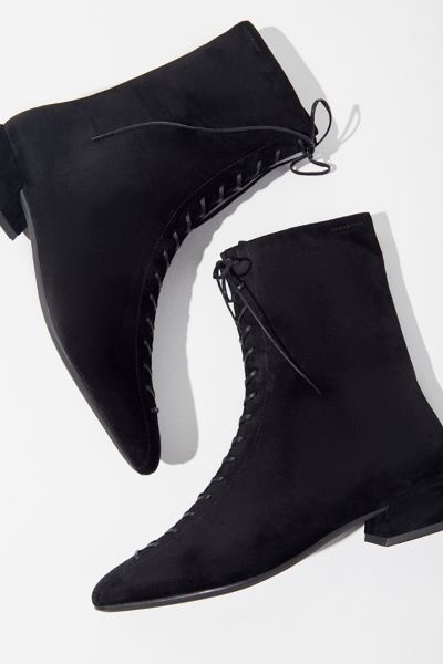 Vagabond joyce lace up boots top