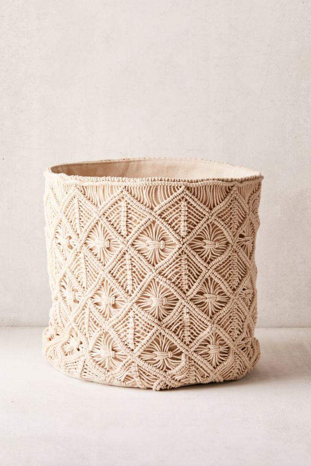 Macramé Catch-All Basket #2