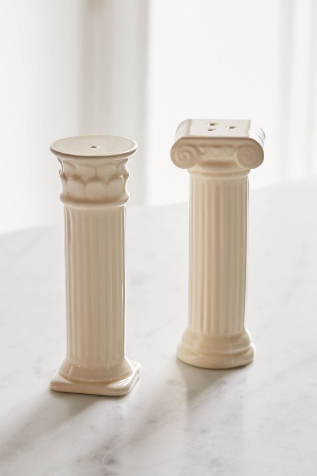 Hestia Salt + Pepper Shaker Set