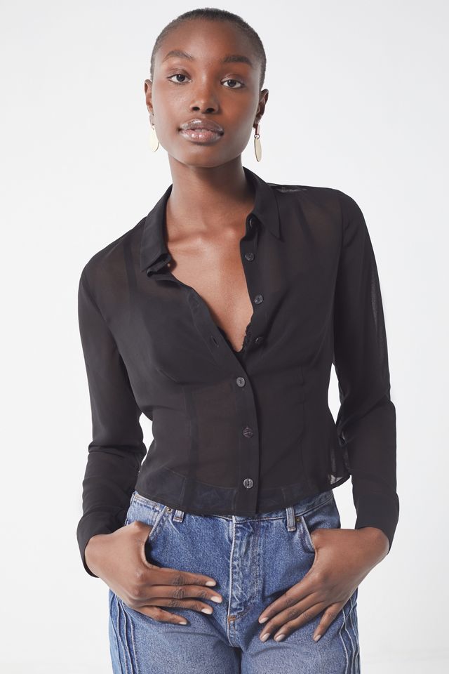 UO Leo Cropped Button-Down Shirt | Urban Outfitters Canada