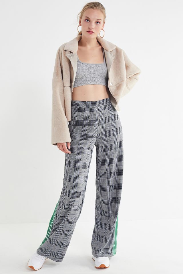 UO Felicity Reversible Faux Fur Jacket #4