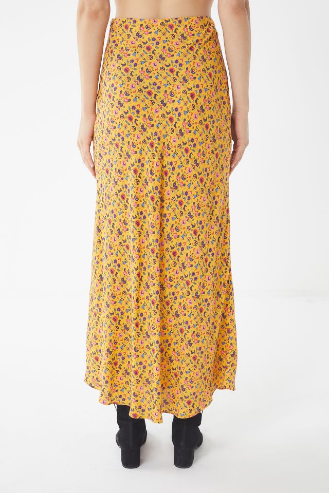 UO Court Floral Maxi Skirt | Urban Outfitters