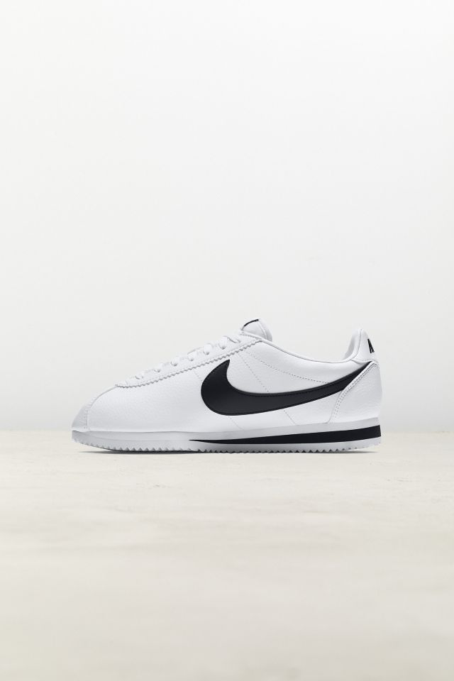 Nike classic 2025 cortez urban outfitters