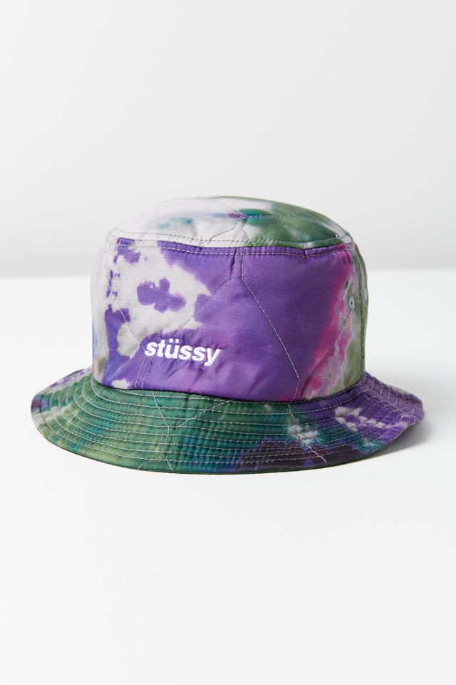 Stussy Curtis Tie-Dye Quilted Bucket Hat | Urban Outfitters