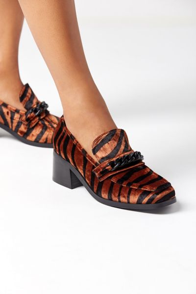 urban outfitters heeled loafers