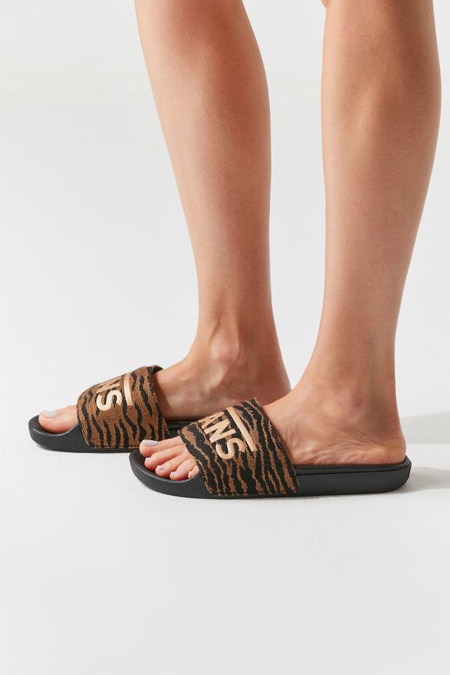 Vans store tiger slides