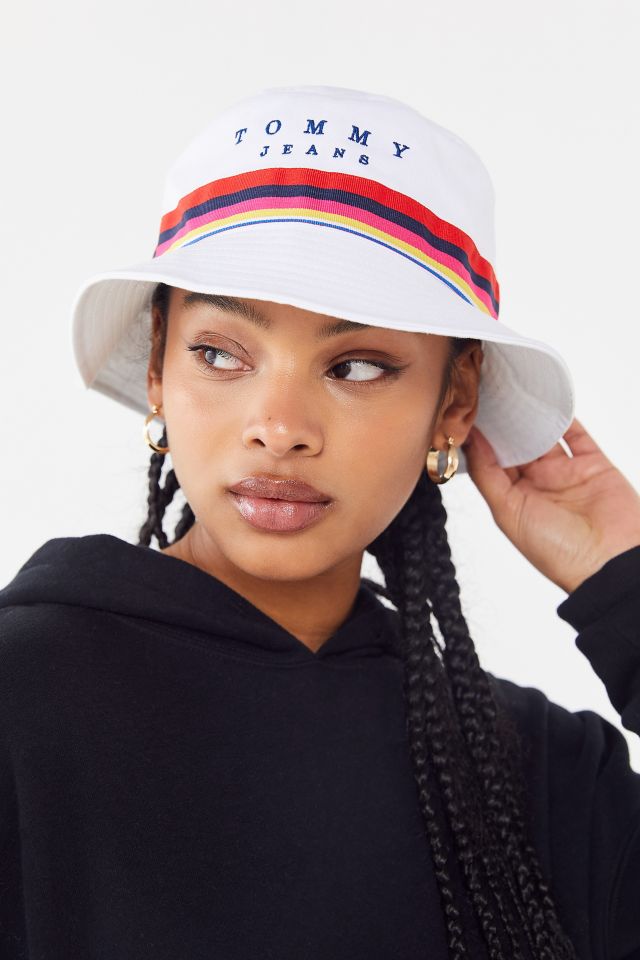 Tommy hilfiger bucket on sale hat urban outfitters