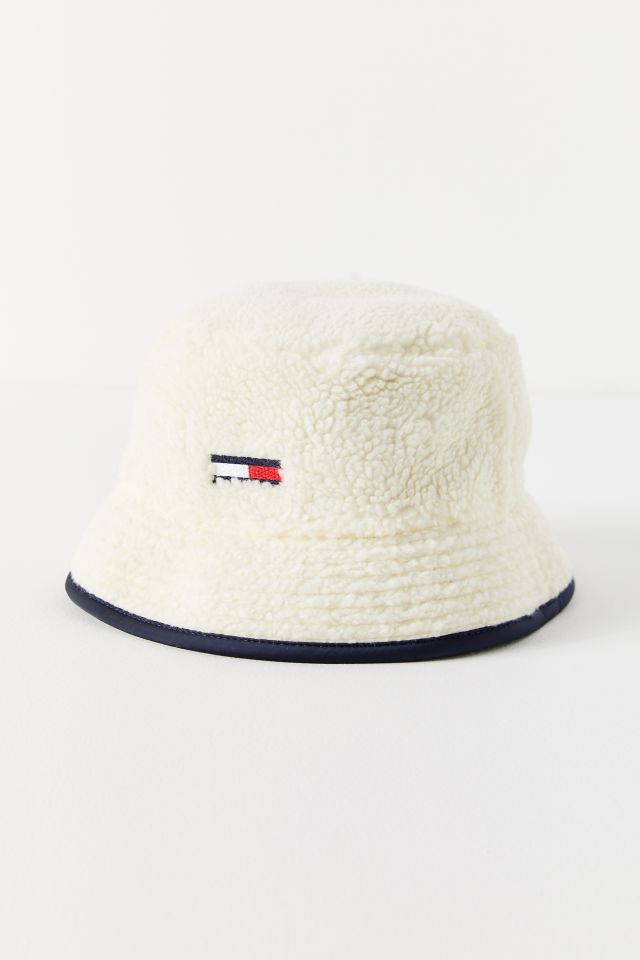 Tommy hilfiger bucket on sale hat urban outfitters