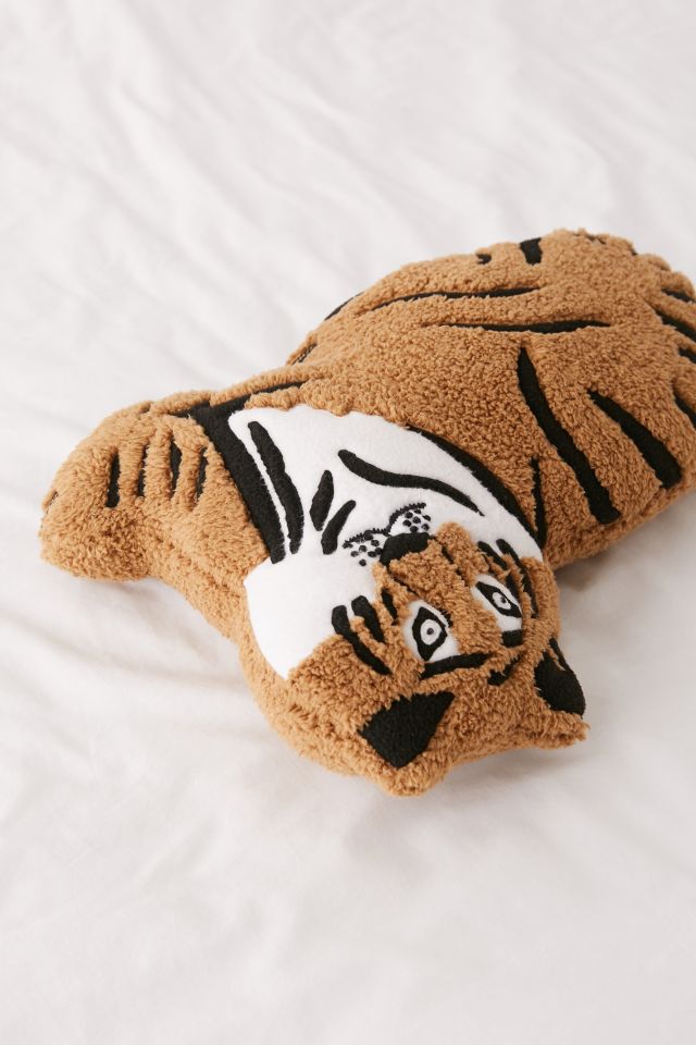 Tiger pillow 2024 urban outfitters