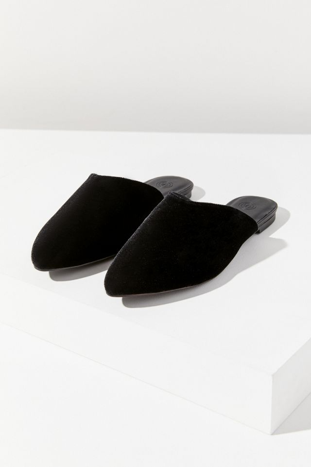 UO Pointed Velvet Mule #1