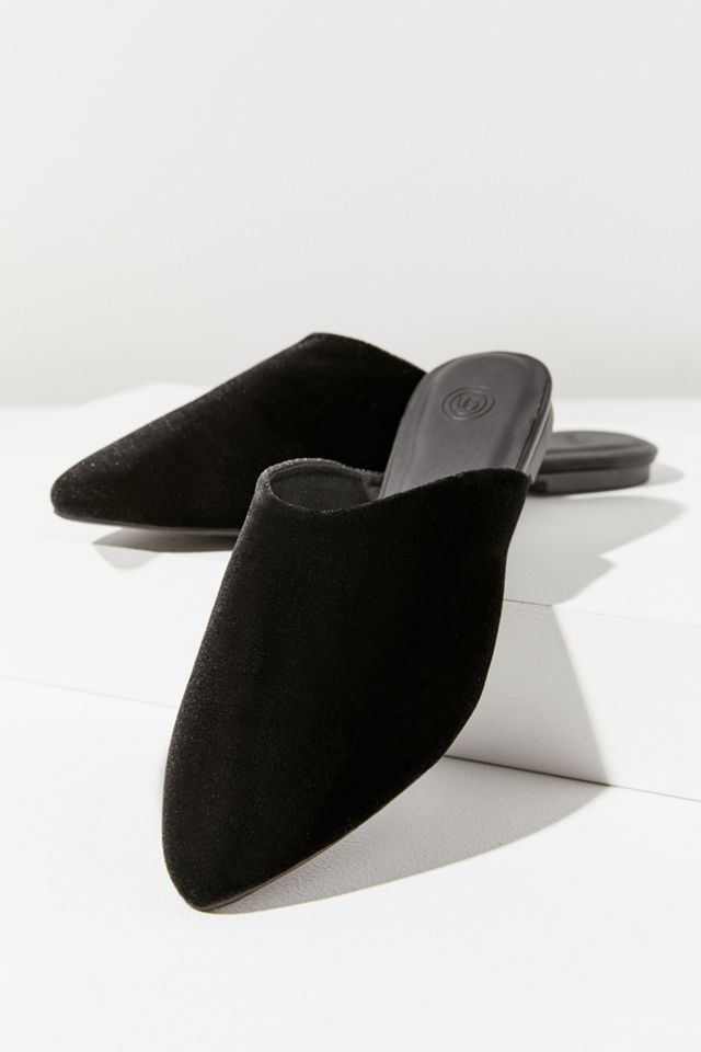 UO Pointed Velvet Mule #3