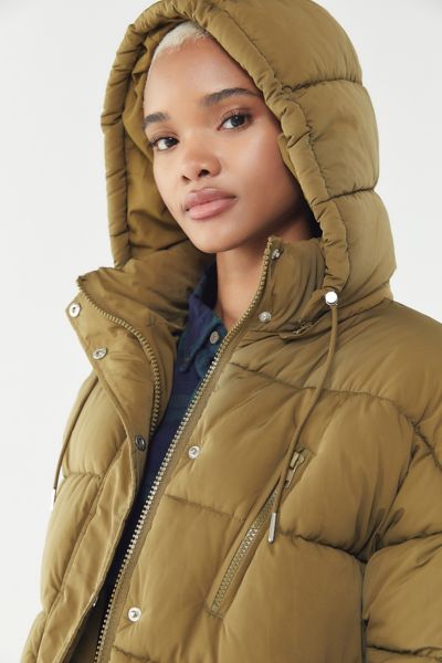 Urban outfitters white puffer hot sale jacket