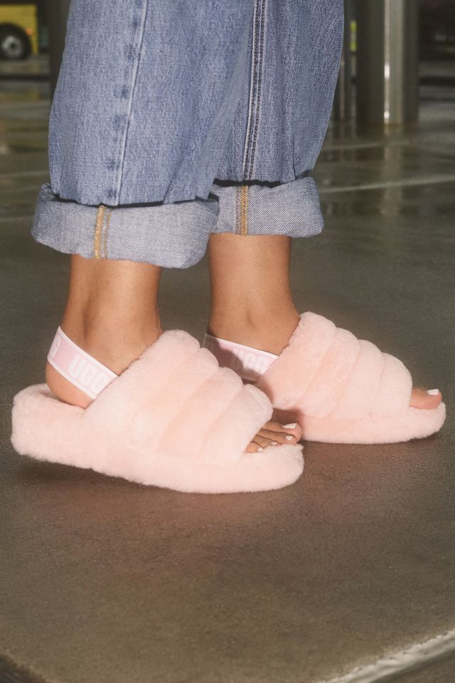 Fluff yeah slide online on feet