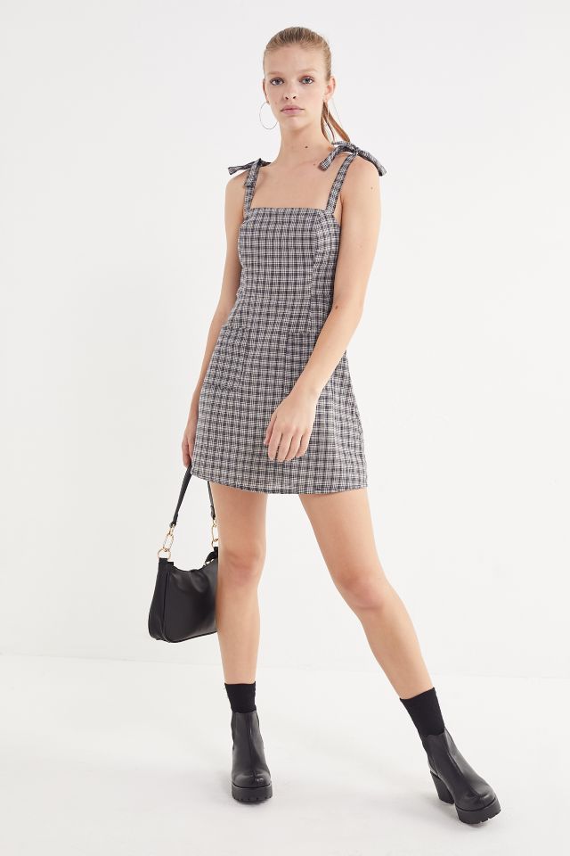 Urban outfitters hotsell green plaid dress