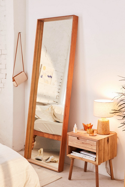 Leonara Floor Mirror | Urban Outfitters
