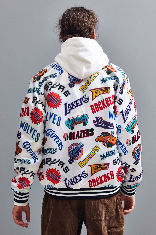 Mitchell & Ness Vancouver Grizzlies Slap Sticker Reversible Jacket
