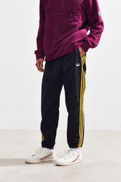 adidas Woven Blocked Wind Pant | Urban Outfitters