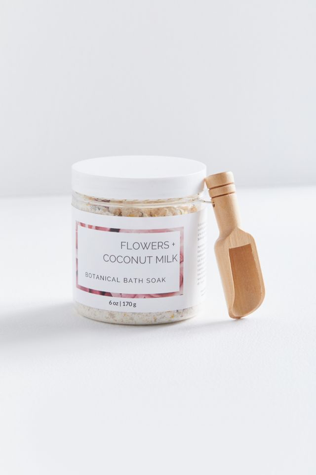 Intention Botanicals Flowers + Coconut Milk Botanical Bath Powder #1