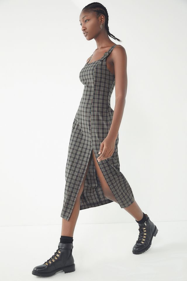 UO Charlotte Plaid Pinafore Midi Dress | Urban Outfitters UO Charlotte Plaid Pinafore Midi Dress | Urban Outfitters