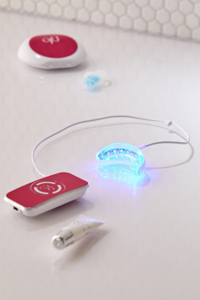 GLO Science Brilliant Teeth Whitening Device Urban Outfitters