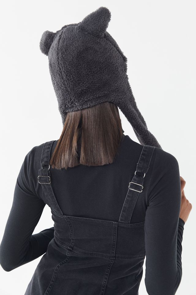 Oliver Fuzzy Hat Costume #3