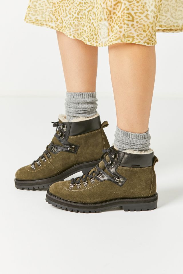 Urban outfitters shop hiking boots