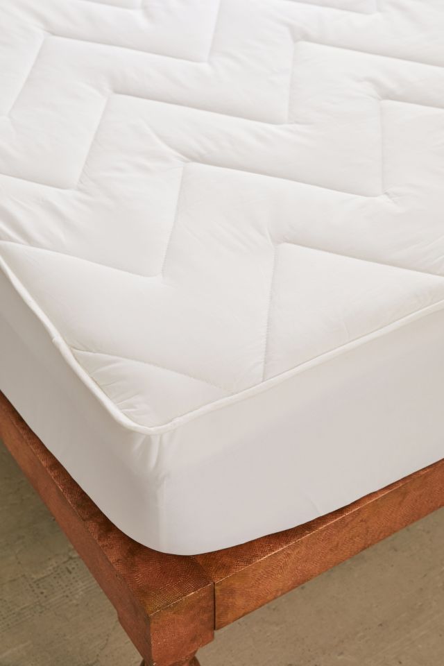 Cotton mattress deals protector