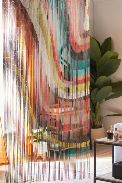 新品　アーバンアウトフィッターズ　バンブーカーテン Rainbow Bamboo Beaded Curtain - 【アーバンアウトフィッターズ