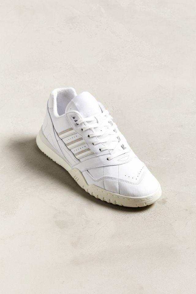 adidas AR Trainer Sneaker | Urban Outfitters