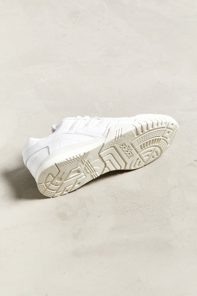 adidas AR Trainer Sneaker | Urban Outfitters