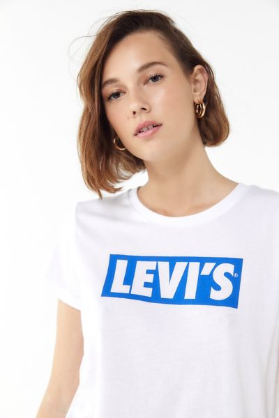 Levi’s Classic Logo Tee | Urban Outfitters