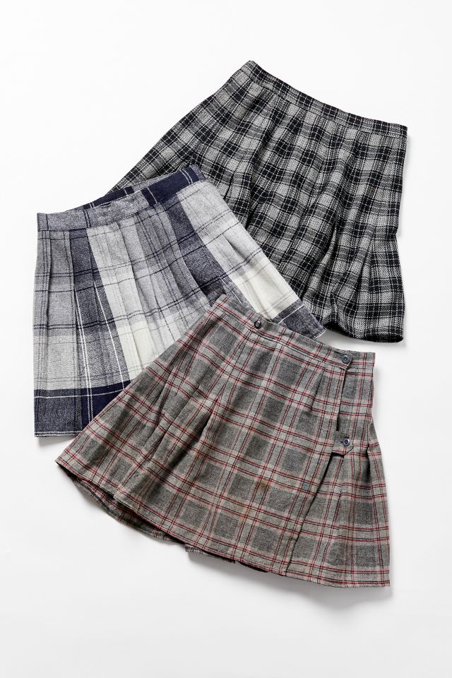 Check styling ideas for「Pleated Checked Mini Skirt、Slub Jersey