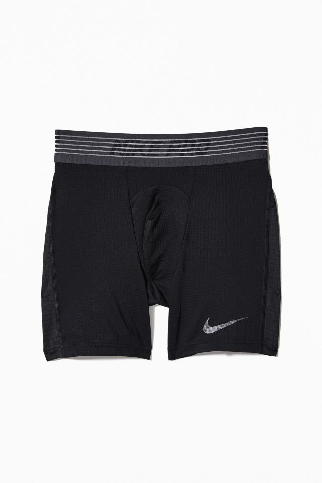 short nike compression