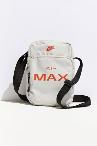 Nike air max hot sale small items bag