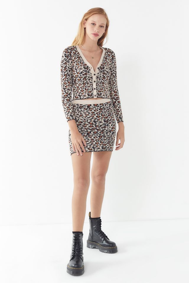 Cheetah skirt urban outfitters sale