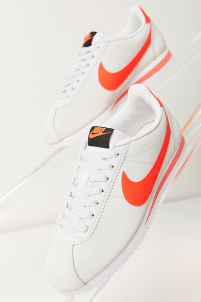 Nike Classic Cortez Leather Sneaker